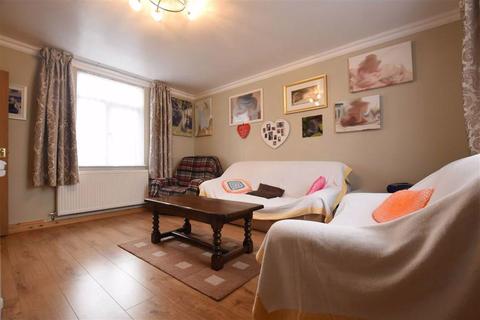 14 Broadway, Wellingborough, NN8 2DG