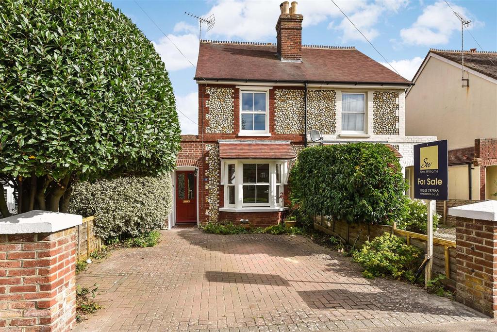 The Broadway, Summersdale, Chichester 3 bed semidetached house £499,950