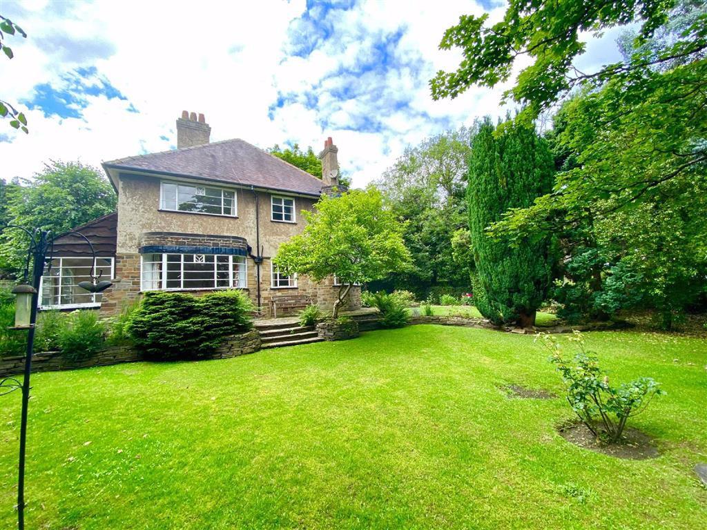 Occupation Road, Lindley, Huddersfield, HD3 4 bed detached house £375,000