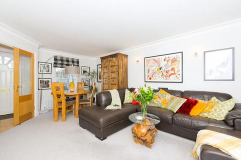 Westgate Lodge Chalk Lane, Epsom, KT18 7AN
