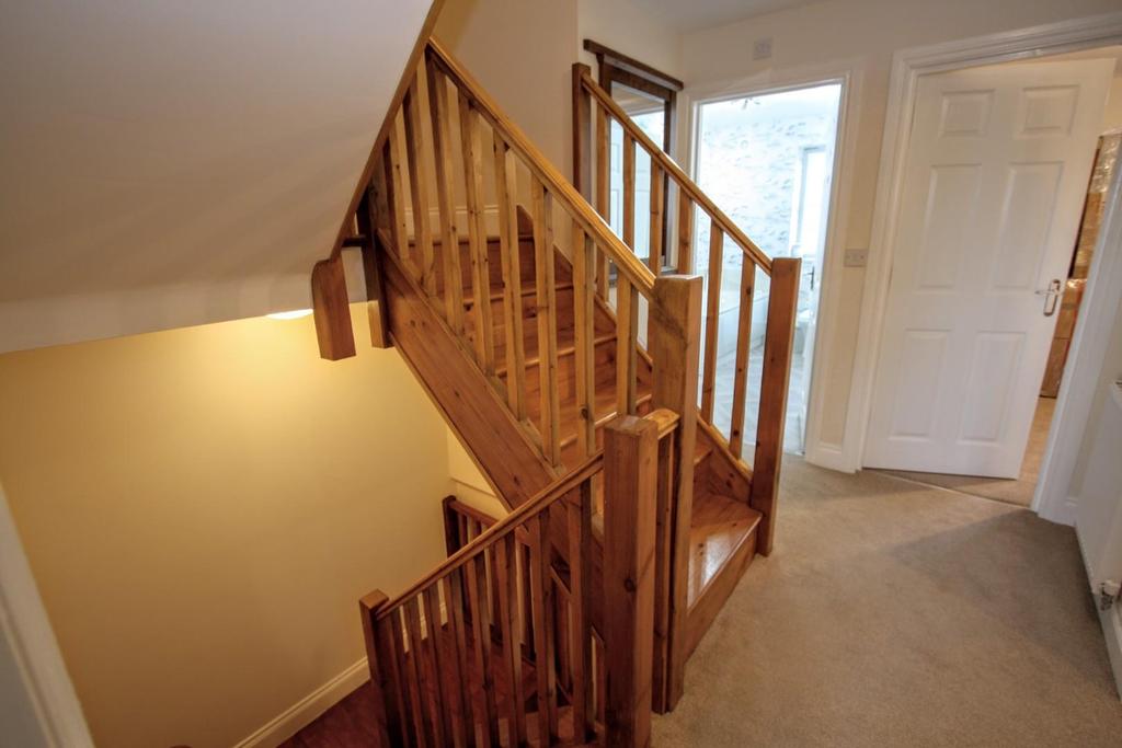 First floor landing