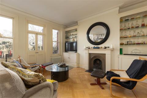 2 bedroom apartment for sale - Prince of Wales Mansions, Prince of Wales Drive, London, SW11