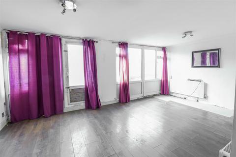 85 Lower Meadow, Harlow, CM18 7RF