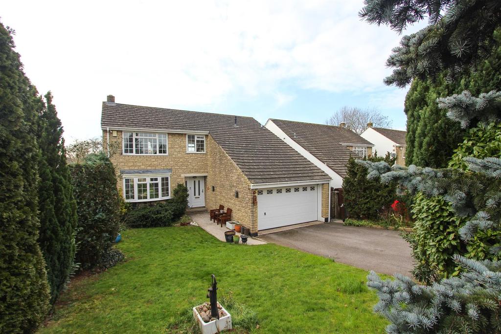 Bickley Close, Hanham, Bristol 4 bed house £500,000