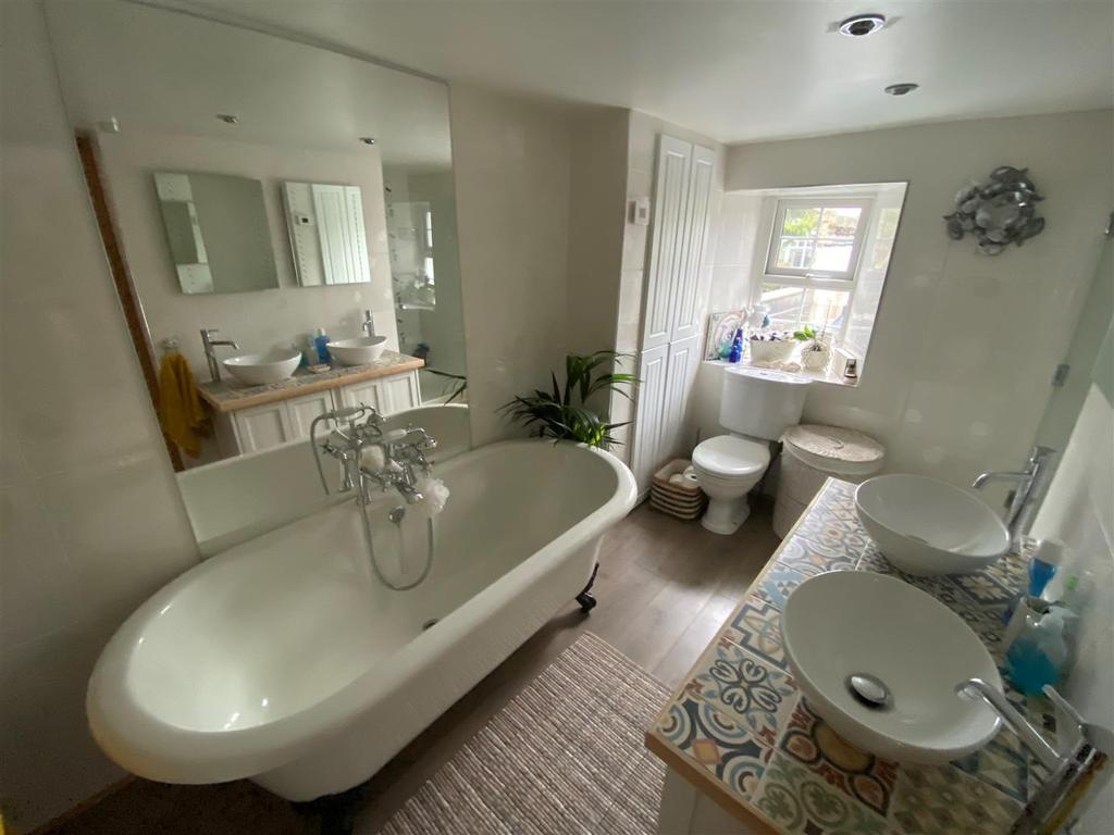 Bath.jpg
