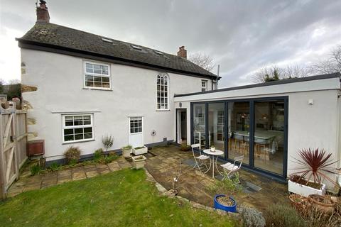 Park Latch Fore Street, Grampound, Truro, TR2 4QX