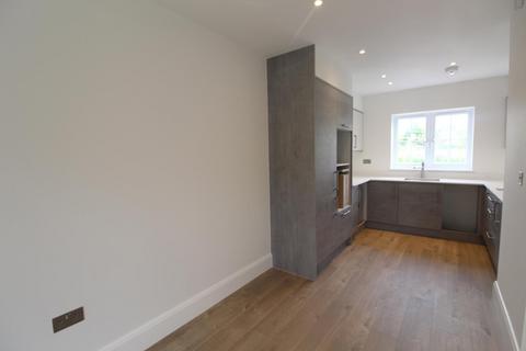 3 bedroom terraced house to rent, St Albans, Hertfordshire