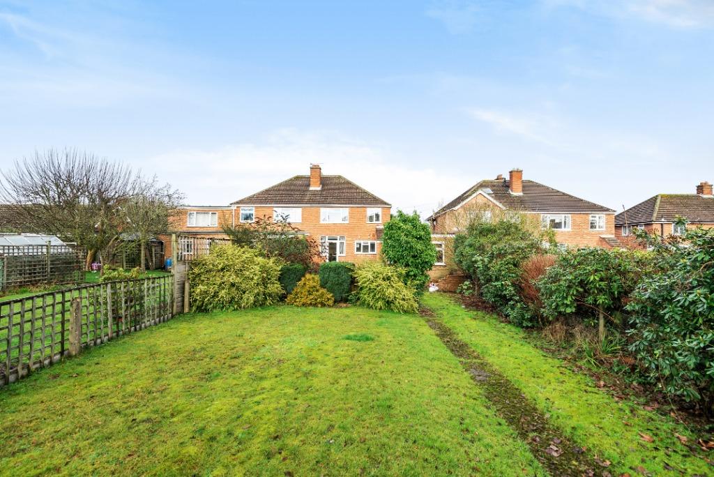Windermere Road, Kettering, NN16 8UF 3 bed semidetached house for sale