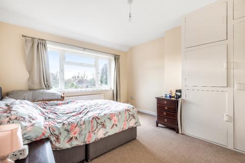 71 Windermere Road, Kettering, NN16 8UF