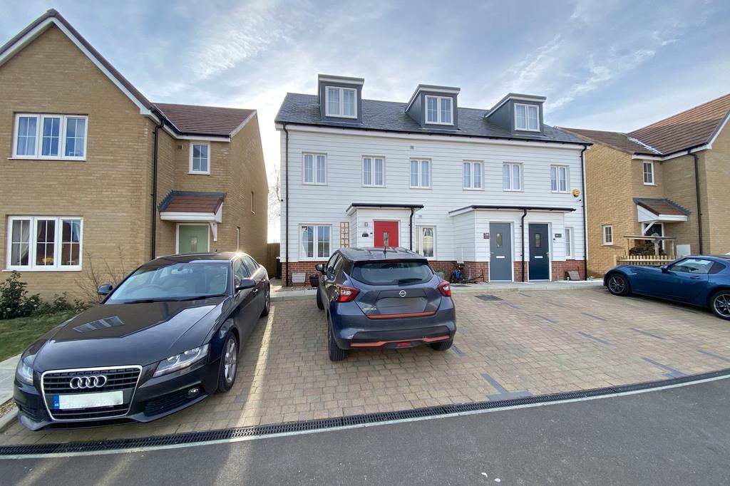 Mallow Drive, Stone Cross, East Sussex, BN24 3 bed townhouse for sale