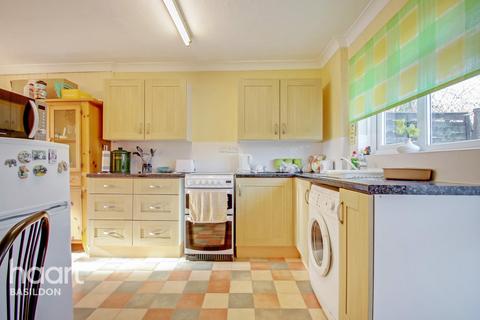 40 Codenham Straight, Basildon, SS16 5DH