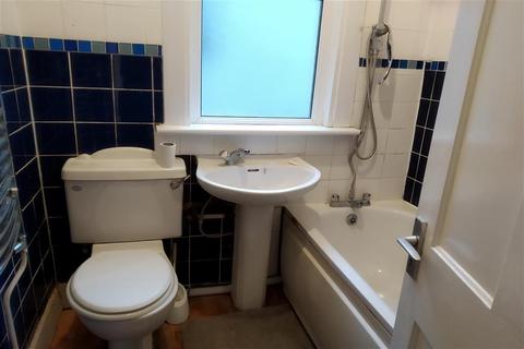 18 Colvin Road, Thornton Heath, CR7 6AB