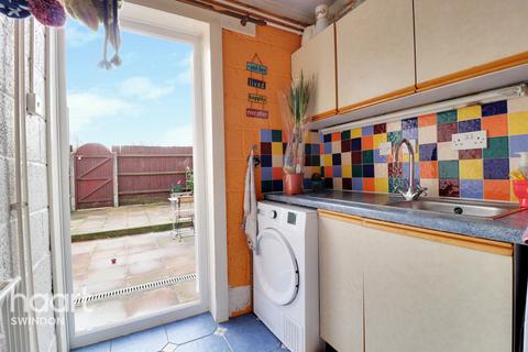 19 Kirkstall Close, Toothill, Swindon, SN5 8ED