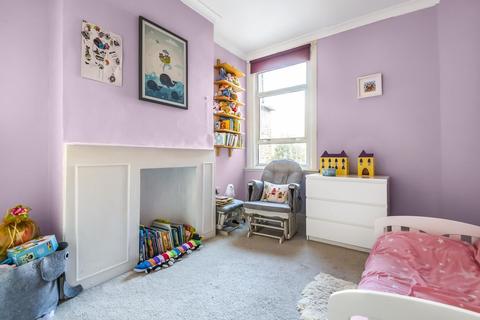 19 Southcroft Road, London, SW17 9TA