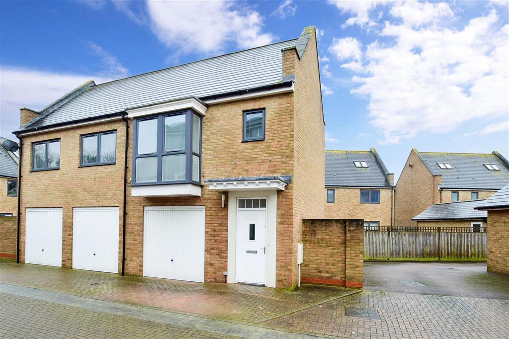 The Fort, Rochester, Kent 2 bed coach house £290,000