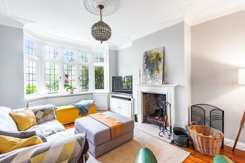 56 West Common Road, Bromley, BR2 7BX
