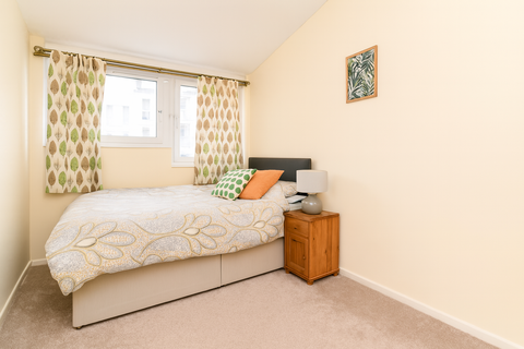 3 bedroom flat to rent, Dodson Street, Waterloo, London