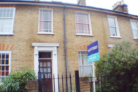 5 Grove Road, Brentford, TW8 9NT