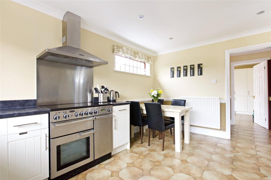 Kitchen/Breakfast