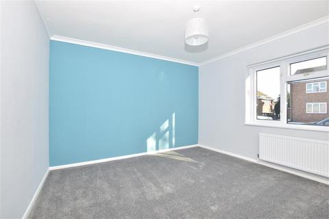 38 Leander Road, Rochester, ME1 2UQ