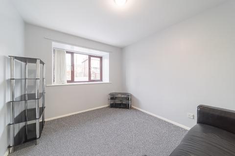 27 Gillott Road, Sheffield, S6 1JQ