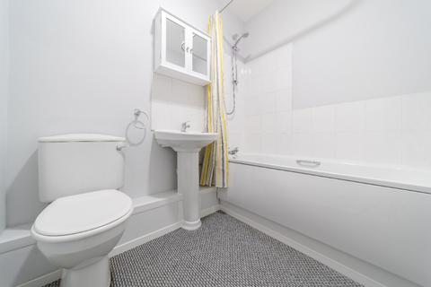 27 Gillott Road, Sheffield, S6 1JQ