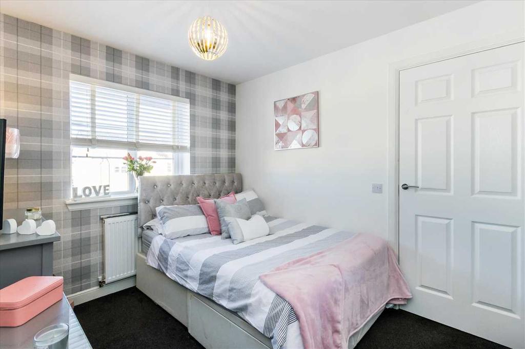 Bedroom Two (2)
