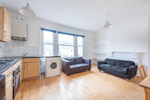 2 bedroom apartment to rent, Norwood Road, Herne Hill