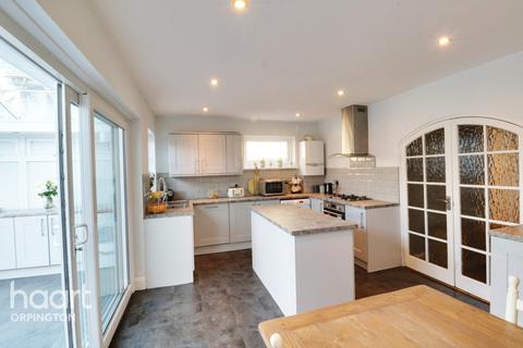 36 Poverest Road, Orpington, BR5 2DG
