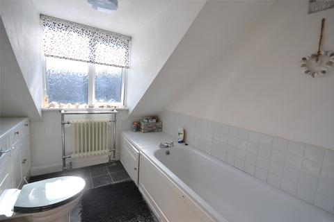 20 Birmingham Road, Alvechurch, Birmingham, B48 7TA