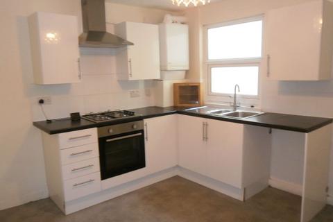 3 bedroom terraced house to rent, GILLINGHAM