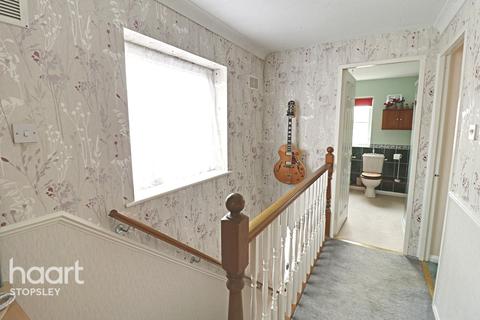 11 Layham Drive, Luton, LU2 9SY