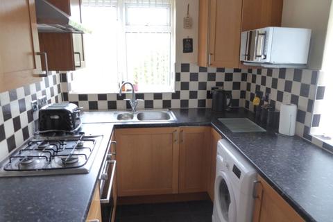 14 Ashen Vale, Selsdon, South Croydon, CR2 8JA