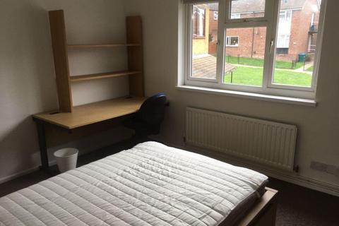 2 bedroom flat to rent, Donegal Close, Canley, Coventry