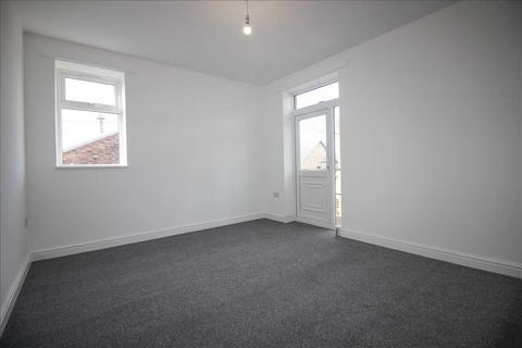 2 bedroom flat to rent, Acorn House, Scott Street, Cramlington