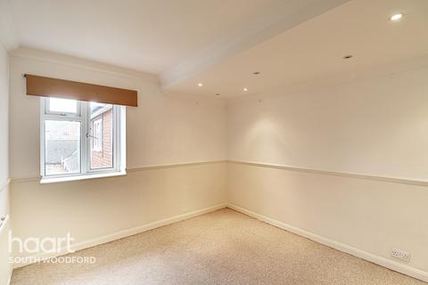 11 Woodham Court, London, E18 2BY