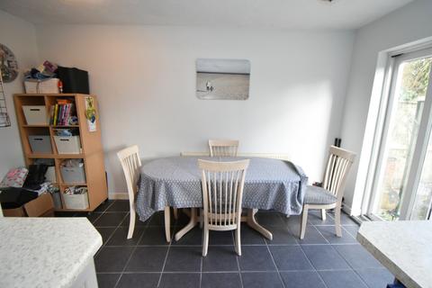 172 Earlswood Common, Earlswood, Solihull, B94 5SH