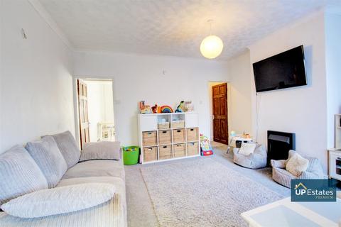 137 Tunnel Road, Galley Common, Nuneaton, CV10 9NW