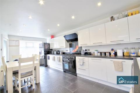 9 Ashcombe Drive, Coventry, CV4 9XD