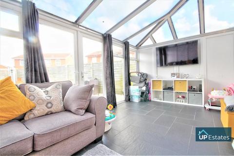 9 Ashcombe Drive, Coventry, CV4 9XD