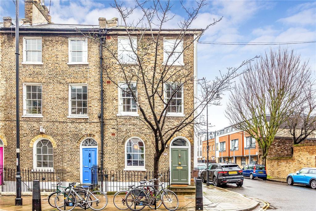 Offord Road, Islington, London, N1 2 bed for sale £700,000