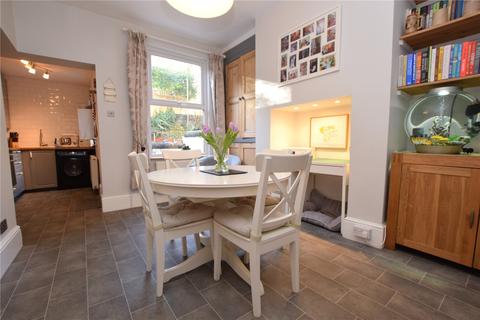 7 Wilton Grove, Leeds, LS6 4ES