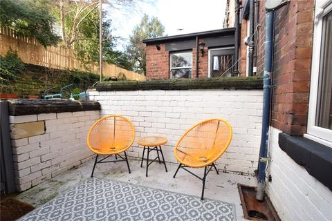 7 Wilton Grove, Leeds, LS6 4ES