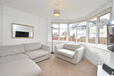 4 Buckingham Avenue, Headingley, Leeds, LS6 1DJ
