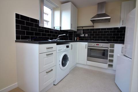 96 Kittiwake Drive, Portishead, Bristol, BS20 7PN