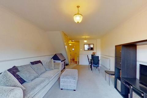 3 Battle Close, London, SW19 1AL