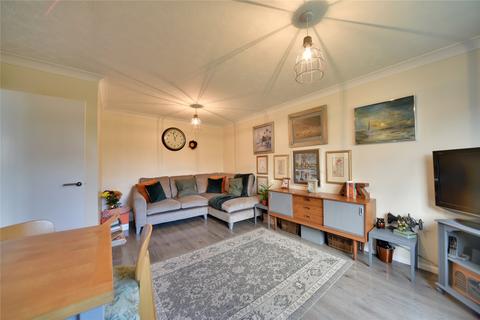 58 Blackbird Road, Beck Row, Bury St Edmunds, IP28 8HL