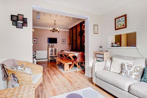 95 Alderton Road, Woodside, Croydon, CR0 6HL