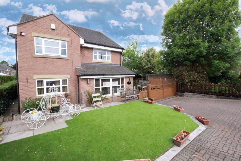 Waterside Cottage, Off Station Road, Biddulph, ST8 6BS 4 bed detached house £335,000