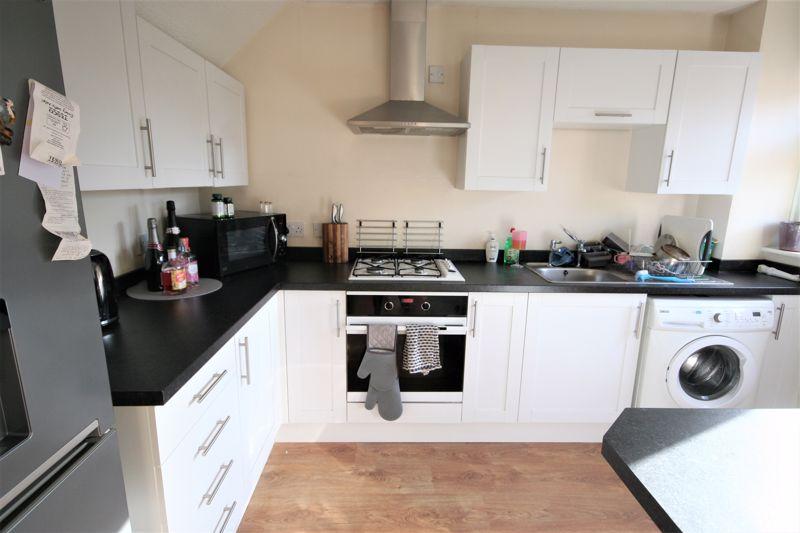 Kingscote Drive, Abbeymead, Gloucester 3 bed house £229,950